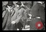 Immagine di Pedoni New York United States USA, 1903, secondo 15 filmato di repertorio 65675073423