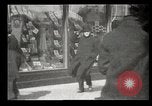 Immagine di Pedoni New York United States USA, 1903, secondo 33 filmato di repertorio 65675073423