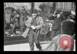Immagine di Pedoni New York United States USA, 1903, secondo 39 filmato di repertorio 65675073423