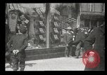 Immagine di Pedoni New York United States USA, 1903, secondo 47 filmato di repertorio 65675073423