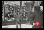 Immagine di Pedoni New York United States USA, 1903, secondo 48 filmato di repertorio 65675073423