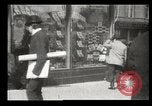 Immagine di Pedoni New York United States USA, 1903, secondo 50 filmato di repertorio 65675073423