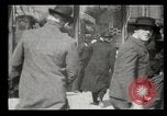Immagine di Pedoni New York United States USA, 1903, secondo 57 filmato di repertorio 65675073423