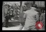 Immagine di Pedoni New York United States USA, 1903, secondo 58 filmato di repertorio 65675073423