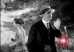 Immagine di Film di finzione a partire dall'inizio del XX secolo United States USA, 1910, secondo 24 filmato di repertorio 65675073424