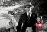 Immagine di Film di finzione a partire dall'inizio del XX secolo United States USA, 1910, secondo 25 filmato di repertorio 65675073424
