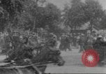 Immagine di La folla che arrivano a evento esterno United States USA, 1905, secondo 8 filmato di repertorio 65675073425