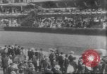 Standbild Menge an Zuschauern Saint Louis Missouri USA, 1904, aus Sekunde 18 historischem Filmmaterial Videoclip 65675073428