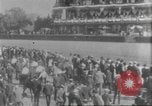 Standbild Menge an Zuschauern Saint Louis Missouri USA, 1904, aus Sekunde 30 historischem Filmmaterial Videoclip 65675073428