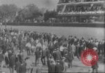 Standbild Menge an Zuschauern Saint Louis Missouri USA, 1904, aus Sekunde 32 historischem Filmmaterial Videoclip 65675073428