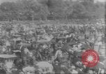 Standbild Menge an Zuschauern Saint Louis Missouri USA, 1904, aus Sekunde 47 historischem Filmmaterial Videoclip 65675073428