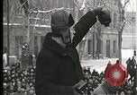 Image Anti-Religious bolcheviks profaner Fédération de reliques la Russie, 1918, de la seconde 27 séquences d'archives historiques vidéo 65675073433