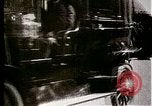 Image occupé russe avec les piétons et de tramway de rue la Russie Union Soviétique, 1920, de la seconde 7 séquences d'archives historiques vidéo 65675073436