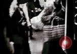 Image occupé russe avec les piétons et de tramway de rue la Russie Union Soviétique, 1920, de la seconde 13 séquences d'archives historiques vidéo 65675073436