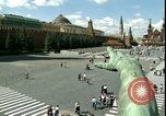 Standbild Grab Lenins Moskau Russland Sowjetunion, 1970, aus Sekunde 10 historischem Filmmaterial Videoclip 65675073439