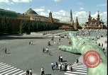 Standbild Grab Lenins Moskau Russland Sowjetunion, 1970, aus Sekunde 11 historischem Filmmaterial Videoclip 65675073439