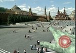 Standbild Grab Lenins Moskau Russland Sowjetunion, 1970, aus Sekunde 12 historischem Filmmaterial Videoclip 65675073439