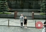 Standbild Grab Lenins Moskau Russland Sowjetunion, 1970, aus Sekunde 55 historischem Filmmaterial Videoclip 65675073439