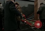 Standbild Grab Lenins Moskau Russland Sowjetunion, 1970, aus Sekunde 30 historischem Filmmaterial Videoclip 65675073444