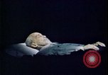 Immagine di Ho Chin Minh mausoleo Hanoi Vietnam, 1976, secondo 10 filmato di repertorio 65675073450