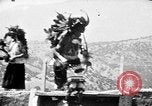 Standbild Buffalo dance von San Ildefonso Tewa Pueblo Indianer San Ildefonso Pueblo New Mexico USA, 1929, aus Sekunde 61 historischem Filmmaterial Videoclip 65675073458