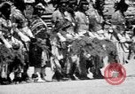 Image La danse des nuages par les Amérindiens de Tewa San Ildefonso Pueblo San Ildefonso Pueblo New Mexico USA, 1929, de la seconde 14 séquences d'archives historiques vidéo 65675073459