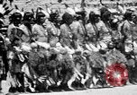 Image La danse des nuages par les Amérindiens de Tewa San Ildefonso Pueblo San Ildefonso Pueblo New Mexico USA, 1929, de la seconde 49 séquences d'archives historiques vidéo 65675073459
