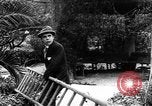 Standbild Helen's Ehe New York United States USA, 1912, aus Sekunde 12 historischem Filmmaterial Videoclip 65675073460