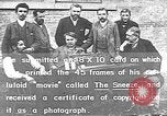 Standbild film Erfinder United States USA, 1894, aus Sekunde 15 historischem Filmmaterial Videoclip 65675073461