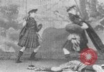 Standbild schottischen Mannen im Kampf United States USA, 1907, aus Sekunde 23 historischem Filmmaterial Videoclip 65675073464