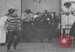 Standbild African American brawl United States USA, 1907, aus Sekunde 57 historischem Filmmaterial Videoclip 65675073465