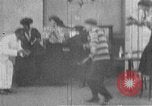 Standbild African American brawl United States USA, 1907, aus Sekunde 59 historischem Filmmaterial Videoclip 65675073465