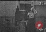 Image enfant du ghetto United States USA, 1910, de la seconde 37 séquences d'archives historiques vidéo 65675073469