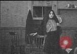 Image enfant du ghetto United States USA, 1910, de la seconde 43 séquences d'archives historiques vidéo 65675073469