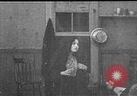 Image enfant du ghetto United States USA, 1910, de la seconde 46 séquences d'archives historiques vidéo 65675073469