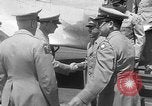 Immagine di Il colonnello Armando V Cerrato Washington DC USA, 1954, secondo 11 filmato di repertorio 65675073514