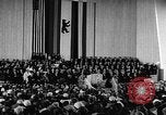 Immagine di Inaugurazione della libreria Germania, 1954, secondo 28 filmato di repertorio 65675073515