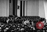 Immagine di Inaugurazione della libreria Germania, 1954, secondo 42 filmato di repertorio 65675073515