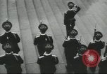 Standbild Queen Elizabeth II Washington DC USA, 1957, aus Sekunde 27 historischem Filmmaterial Videoclip 65675073536
