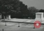 Image les gardiens de tombe Washington DC USA, 1958, de la seconde 11 séquences d'archives historiques vidéo 65675073537