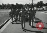 Standbild Graduation Day Parade Fort Dix New Jersey USA, 1955, aus Sekunde 9 historischem Filmmaterial Videoclip 65675073543