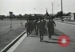 Standbild Graduation Day Parade Fort Dix New Jersey USA, 1955, aus Sekunde 24 historischem Filmmaterial Videoclip 65675073543