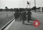 Standbild Graduation Day Parade Fort Dix New Jersey USA, 1955, aus Sekunde 25 historischem Filmmaterial Videoclip 65675073543