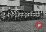 Standbild Graduation Day Parade Fort Dix New Jersey USA, 1955, aus Sekunde 41 historischem Filmmaterial Videoclip 65675073543