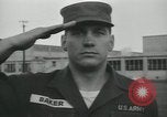 Standbild Firma E 1 Training Regiment Auszubildende Fort Dix New Jersey USA, 1955, aus Sekunde 7 historischem Filmmaterial Videoclip 65675073545