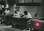 Standbild Firma E 1 Training Regiment Auszubildende Fort Dix New Jersey USA, 1955, aus Sekunde 52 historischem Filmmaterial Videoclip 65675073545