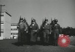 Standbild Firma E 1 Training Regiment Auszubildende Fort Dix New Jersey USA, 1955, aus Sekunde 4 historischem Filmmaterial Videoclip 65675073546