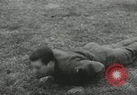 Standbild Firma E 1 Training Regiment Auszubildende Fort Dix New Jersey USA, 1955, aus Sekunde 17 historischem Filmmaterial Videoclip 65675073546