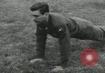 Standbild Firma E 1 Training Regiment Auszubildende Fort Dix New Jersey USA, 1955, aus Sekunde 19 historischem Filmmaterial Videoclip 65675073546