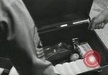 Standbild Firma E 1 Training Regiment Auszubildende Fort Dix New Jersey USA, 1955, aus Sekunde 47 historischem Filmmaterial Videoclip 65675073546